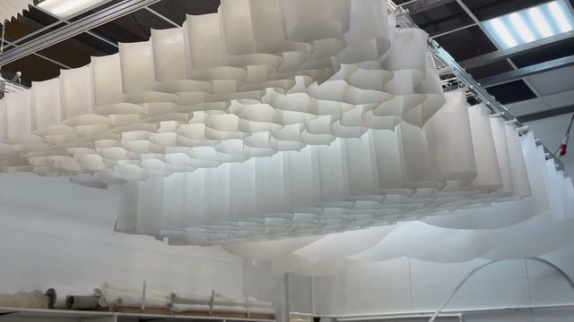 Honeycomb kinetic® — A new type of living ceiling 