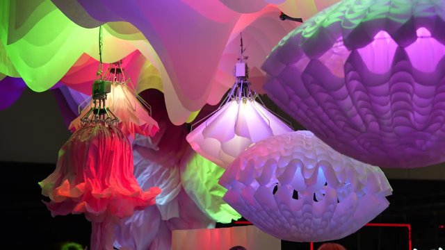Moving Ceiling—Kinetic Ceiling 
