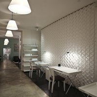 Decorative honeycomb partition 