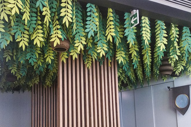 Decorative ceiling in the form of leaves, Avito office 