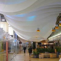 Design decoration of high ceilings in malls 