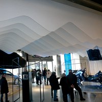 Drop Stripe® designer ceiling for a car showroom 