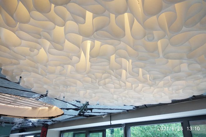 Decorative ceiling made of Wave®ceiling architectural paper 