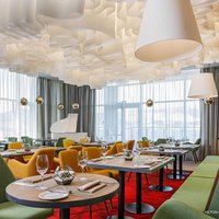 Non-flammable suspended ceilings for hotels 