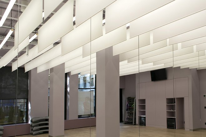 The lamellar ceiling in "Selform" fitness club 