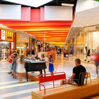 Ceilings in shopping malls 