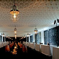 Low ceiling decoration in a restaurant 