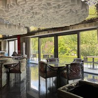 Wave ceiling - ceiling installation in the Crimea 